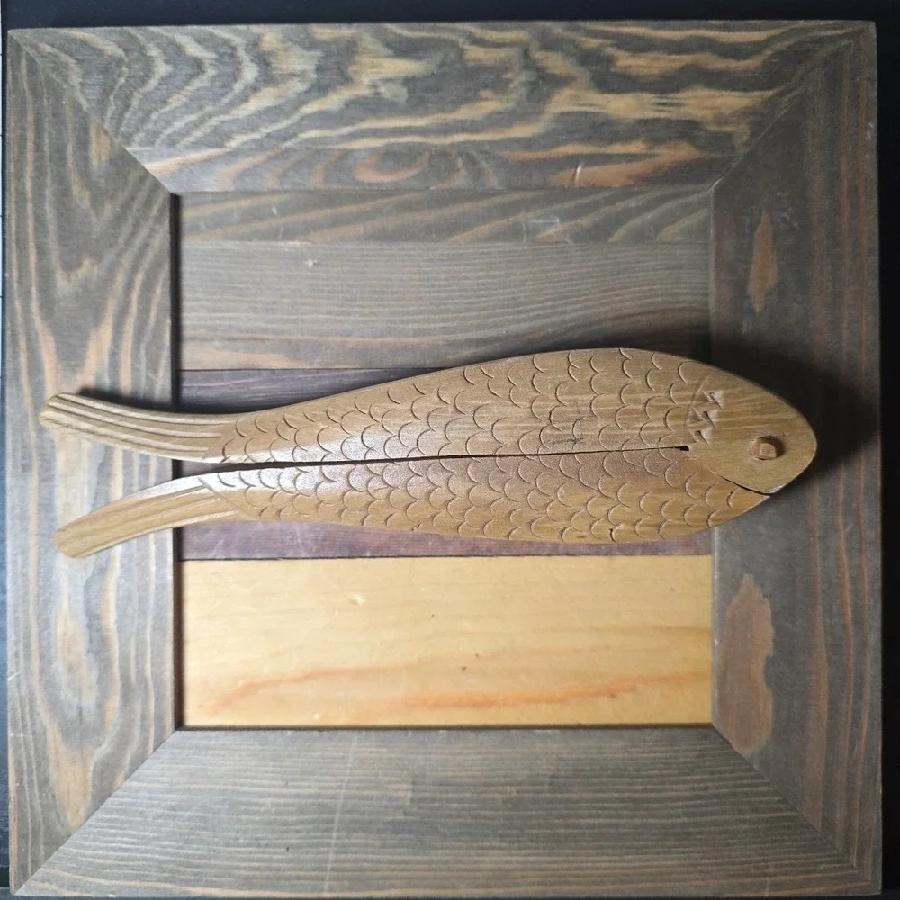 VTG Hand Carved Solid Wood Fish Shape Double Nut Cracker 8